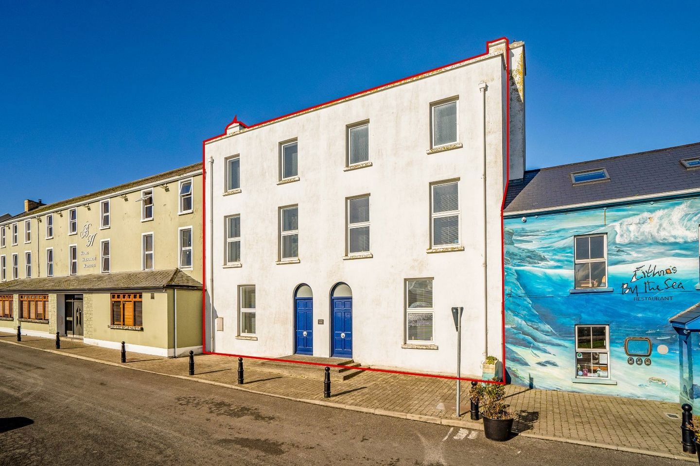 Marine House, Mullaghmore, Co. Sligo, F91P5Y2 8