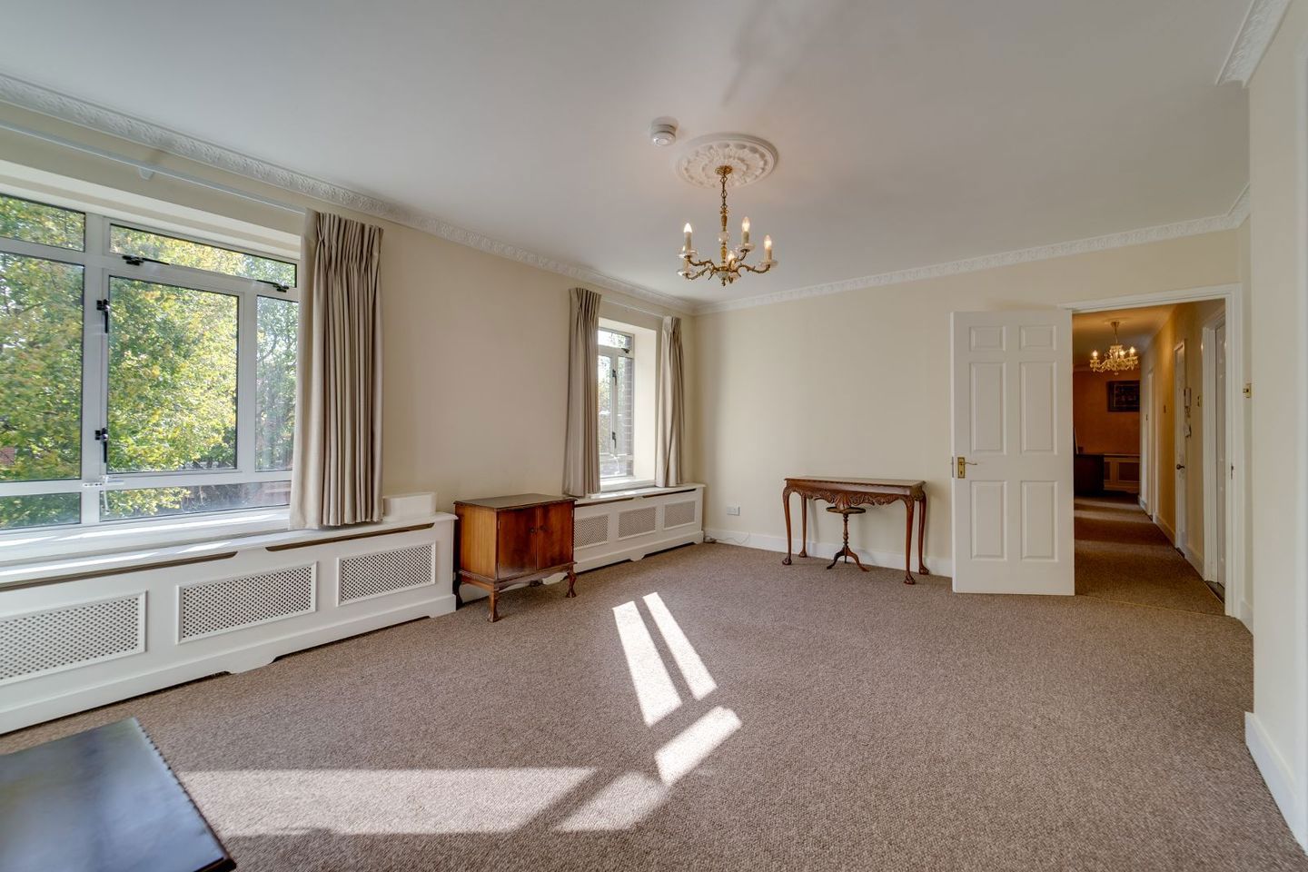 Apartment 18 , Clyde Court, Ballsbridge, Dublin 4, D04XR26 16