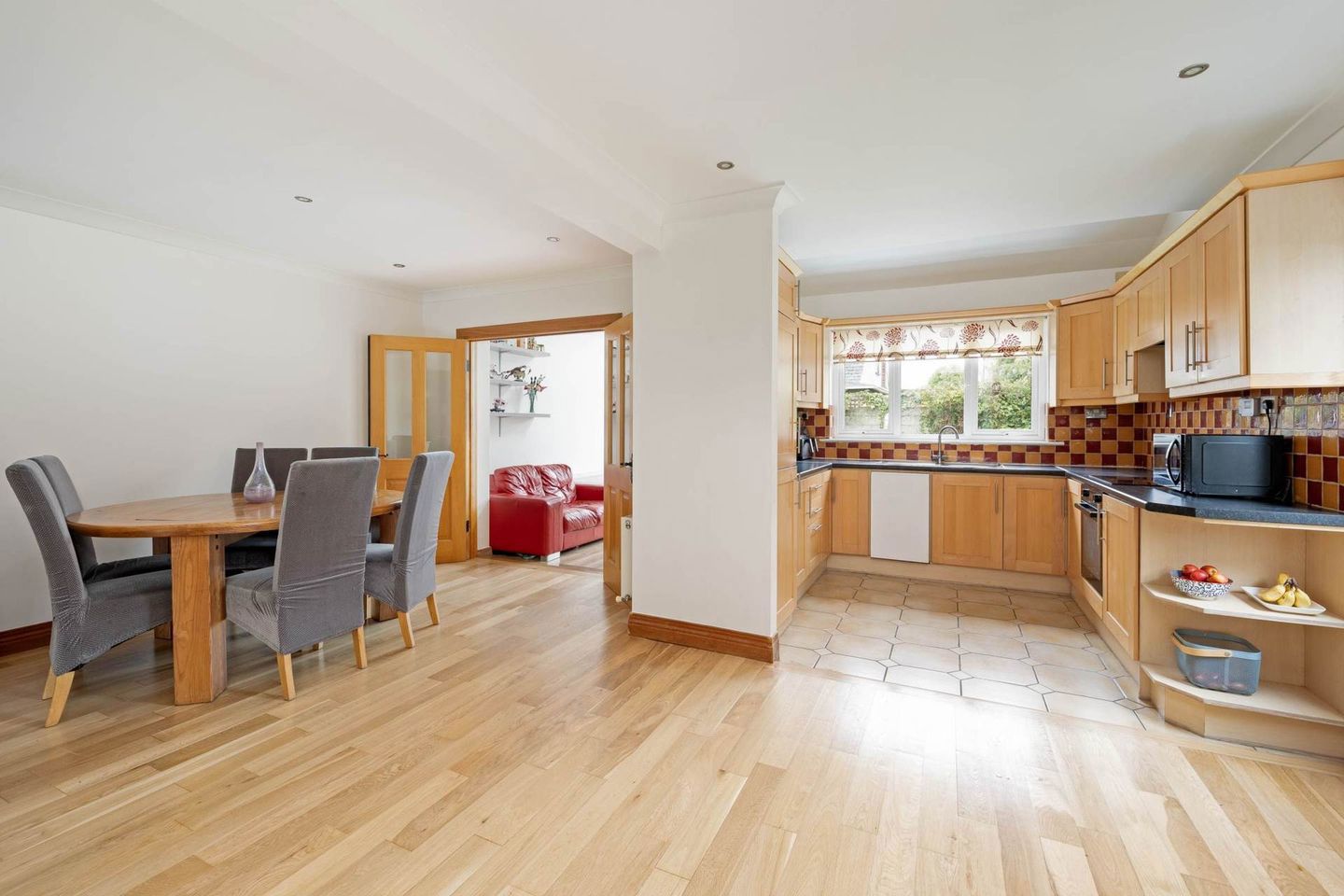 18 Weston Meadows, Lucan, Co. Dublin 19
