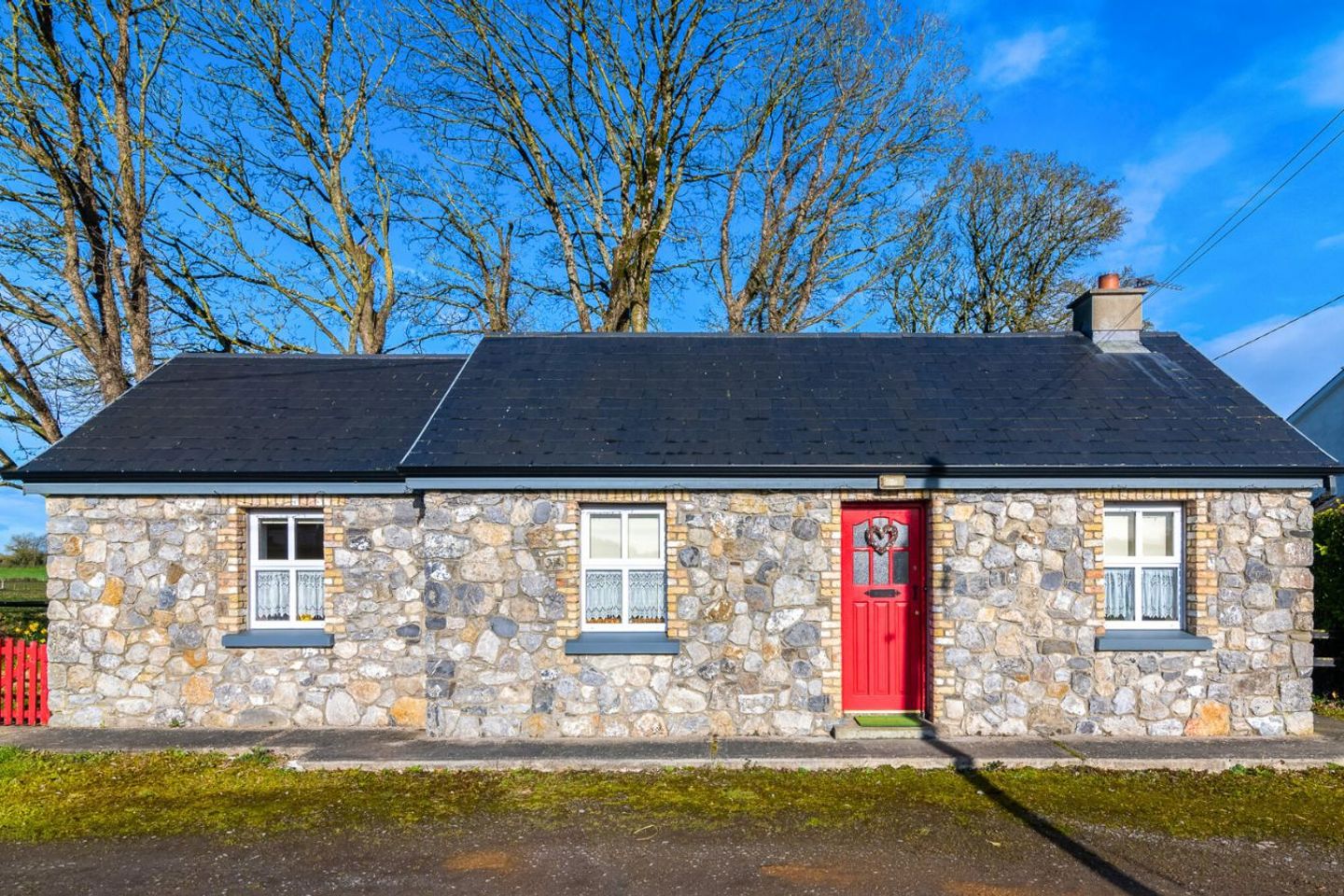 Derries, Bonavalley, Athlone, Co. Westmeath, N37P3V9