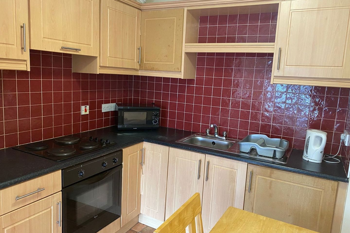 Apartment 17 , Cuirt Na Rasai, Ballybrit, Co. Galway, H91PP93 2