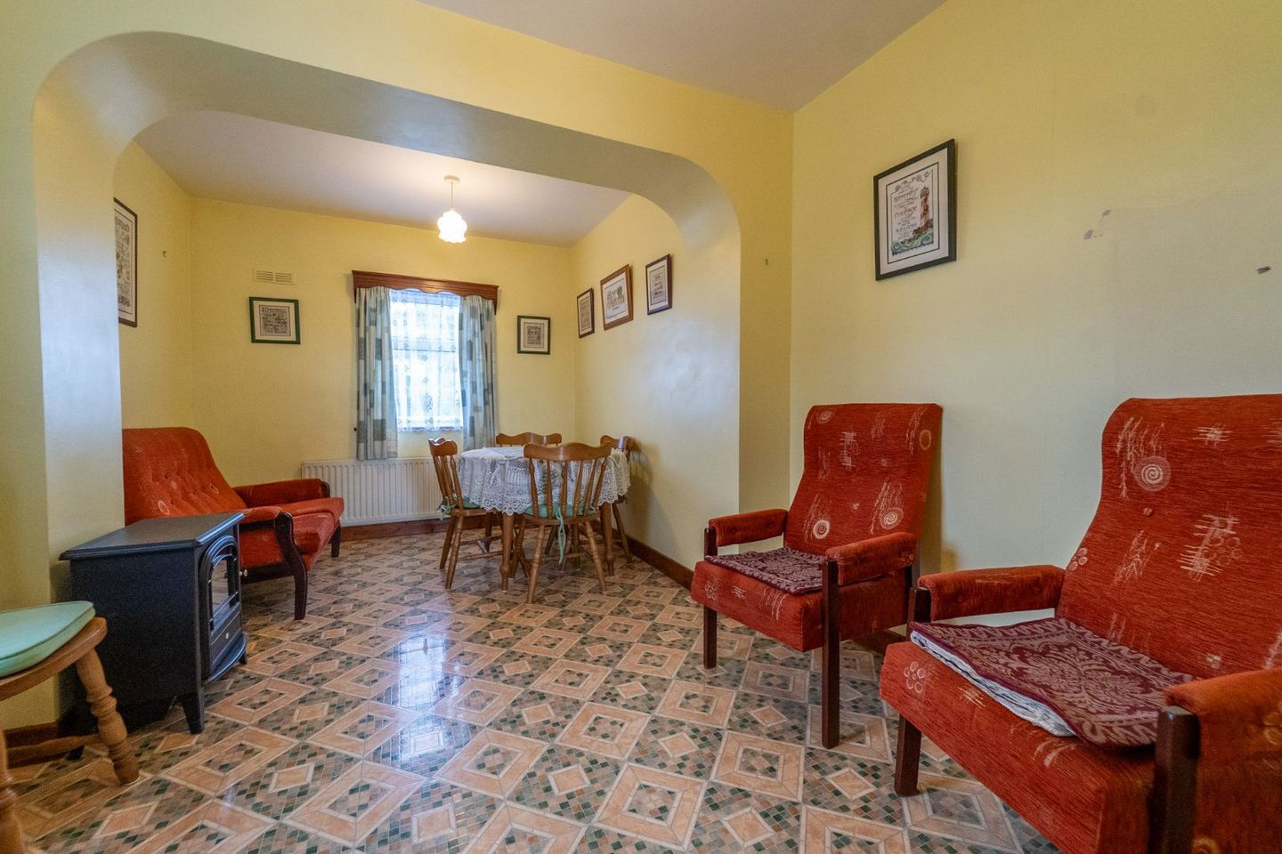 Rosevale, Shannon Road, Mountrath, Mountrath, Co. Laois, R32R8P0 10