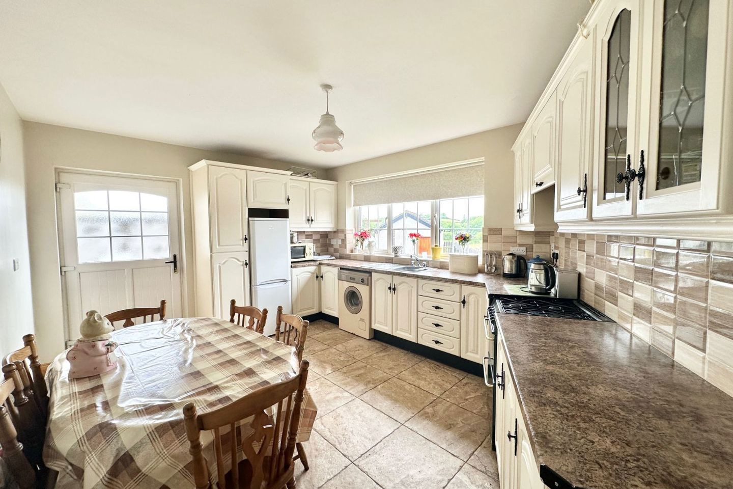 3 Clones Road, Newbliss, Newbliss, Co. Monaghan, H18AH97 7