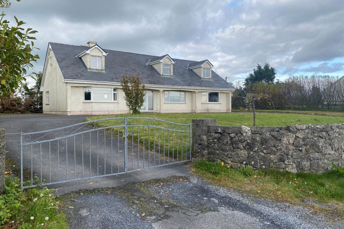Cortonrue, Tuam, Co. Galway, H54AE64 3