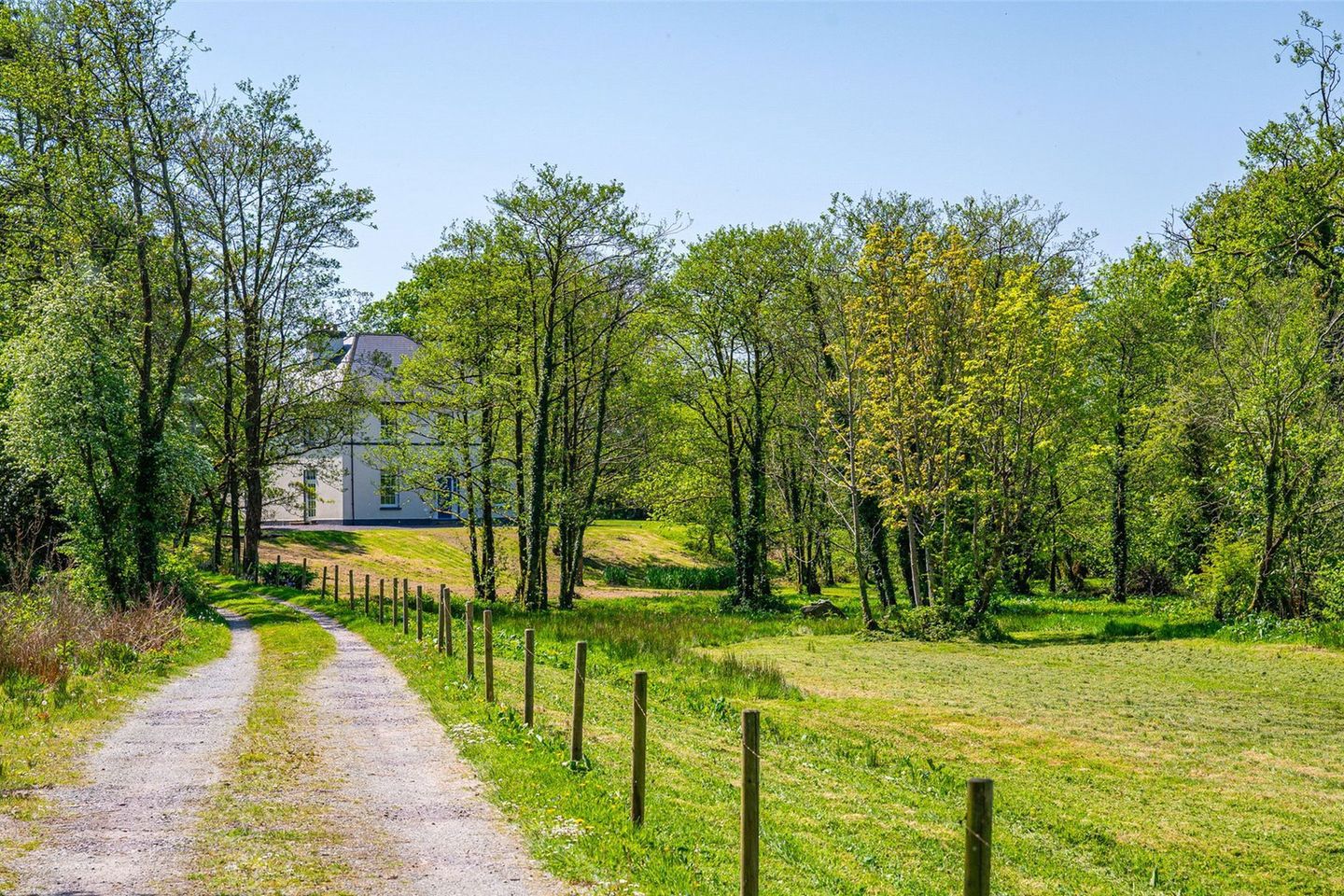 Lawn House, West End, Drimoleague, Co. Cork, P47K594