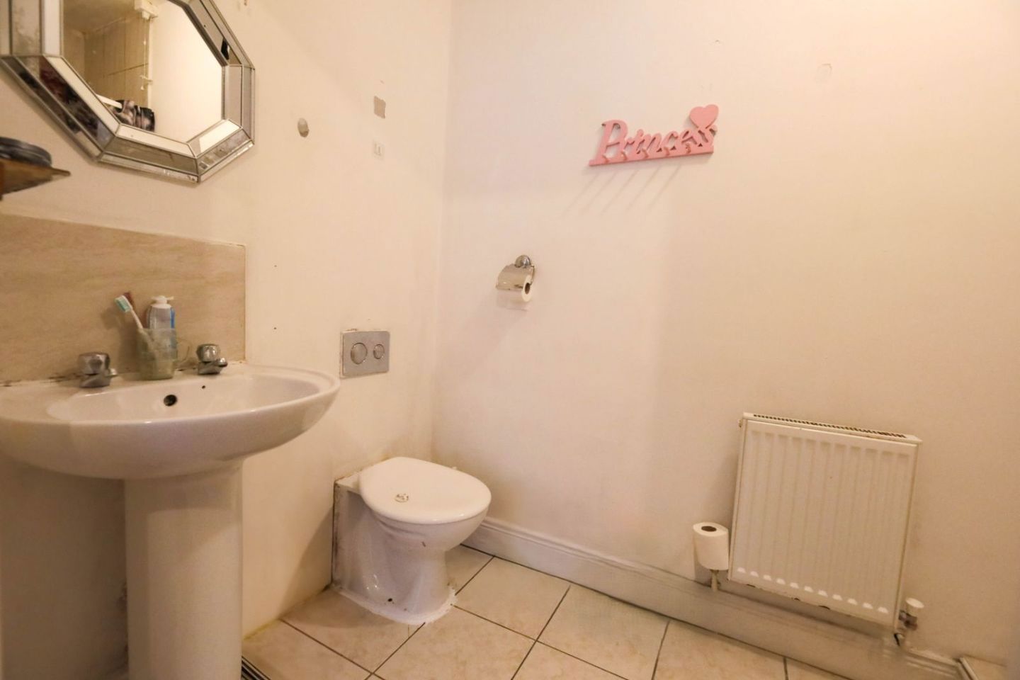 36 Rush Hall, Mountrath, Co. Laois, R32RP03 6