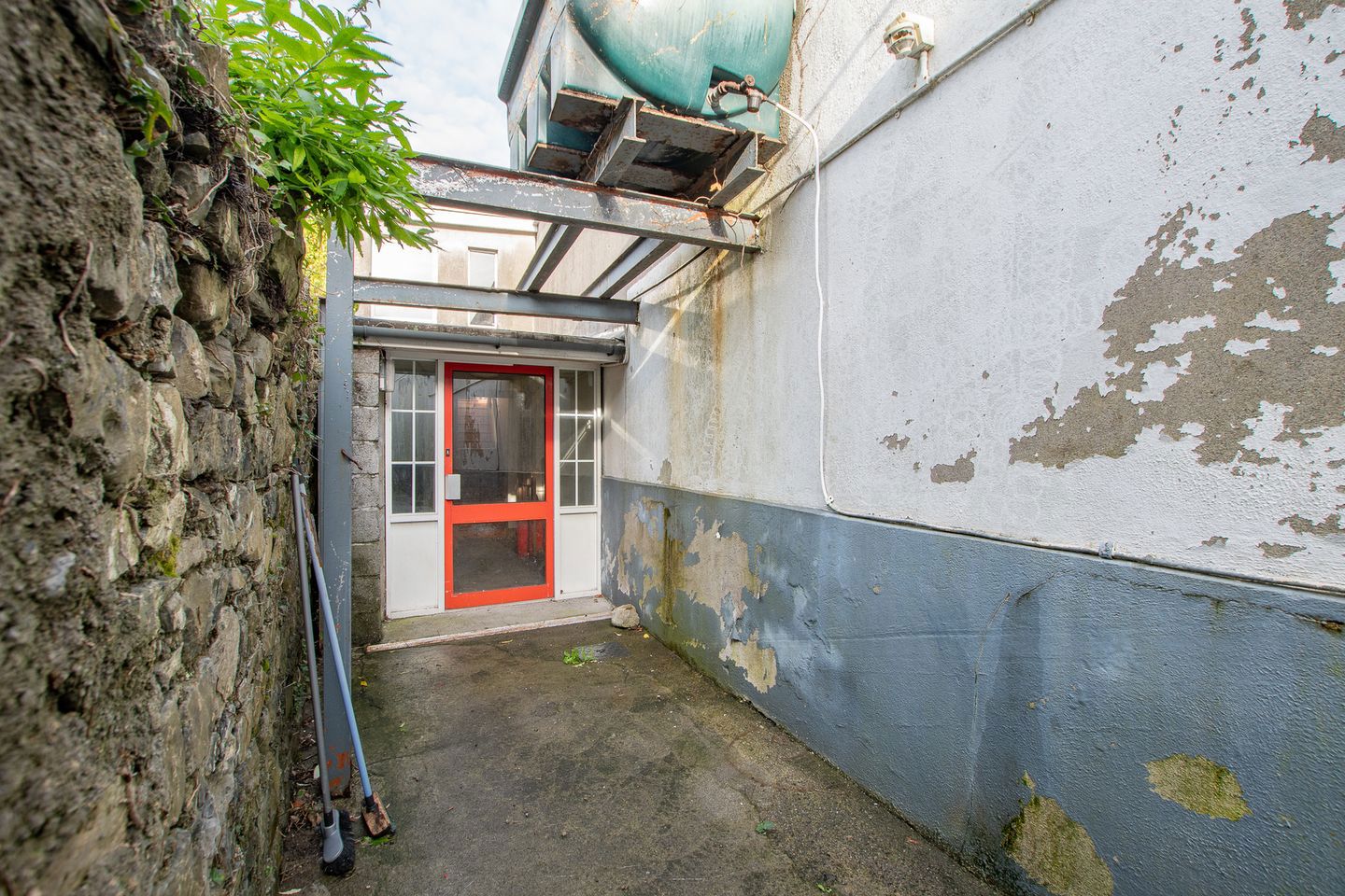 12 Austin Friars Street, Mullingar, Co. Westmeath, N91Y6P2 64