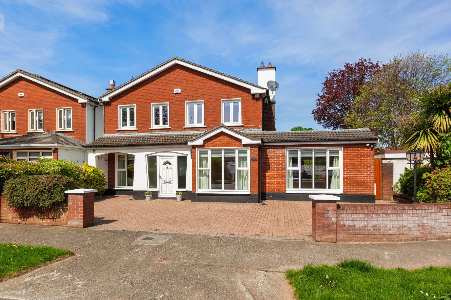 2 Hadleigh Court, Castleknock, Dublin 15, D15A6YF