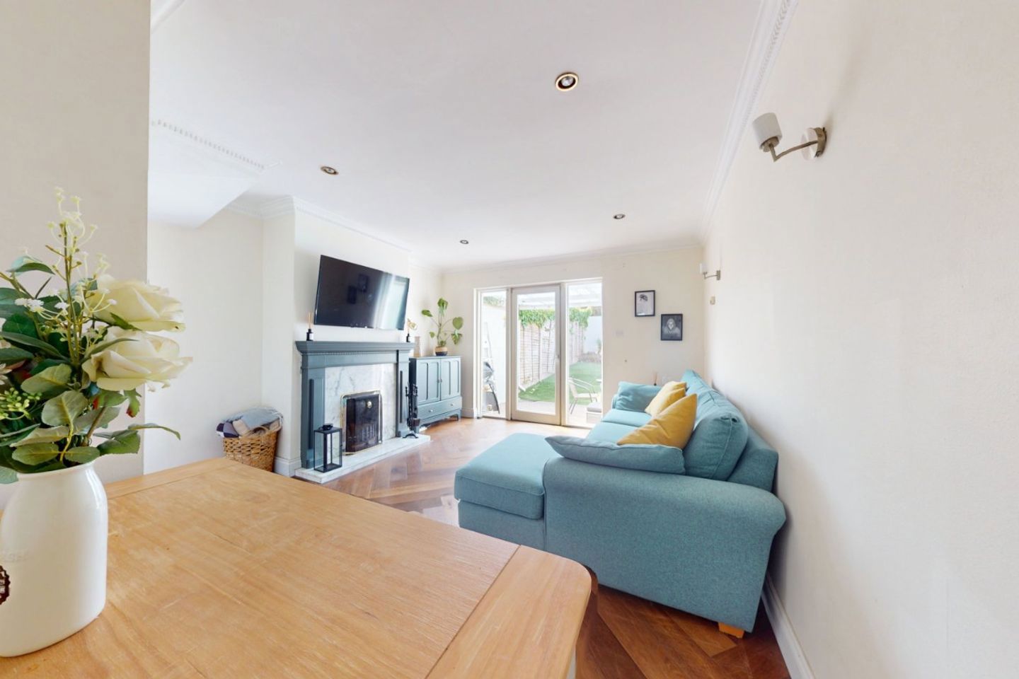9 village gate, dalkey, dublin