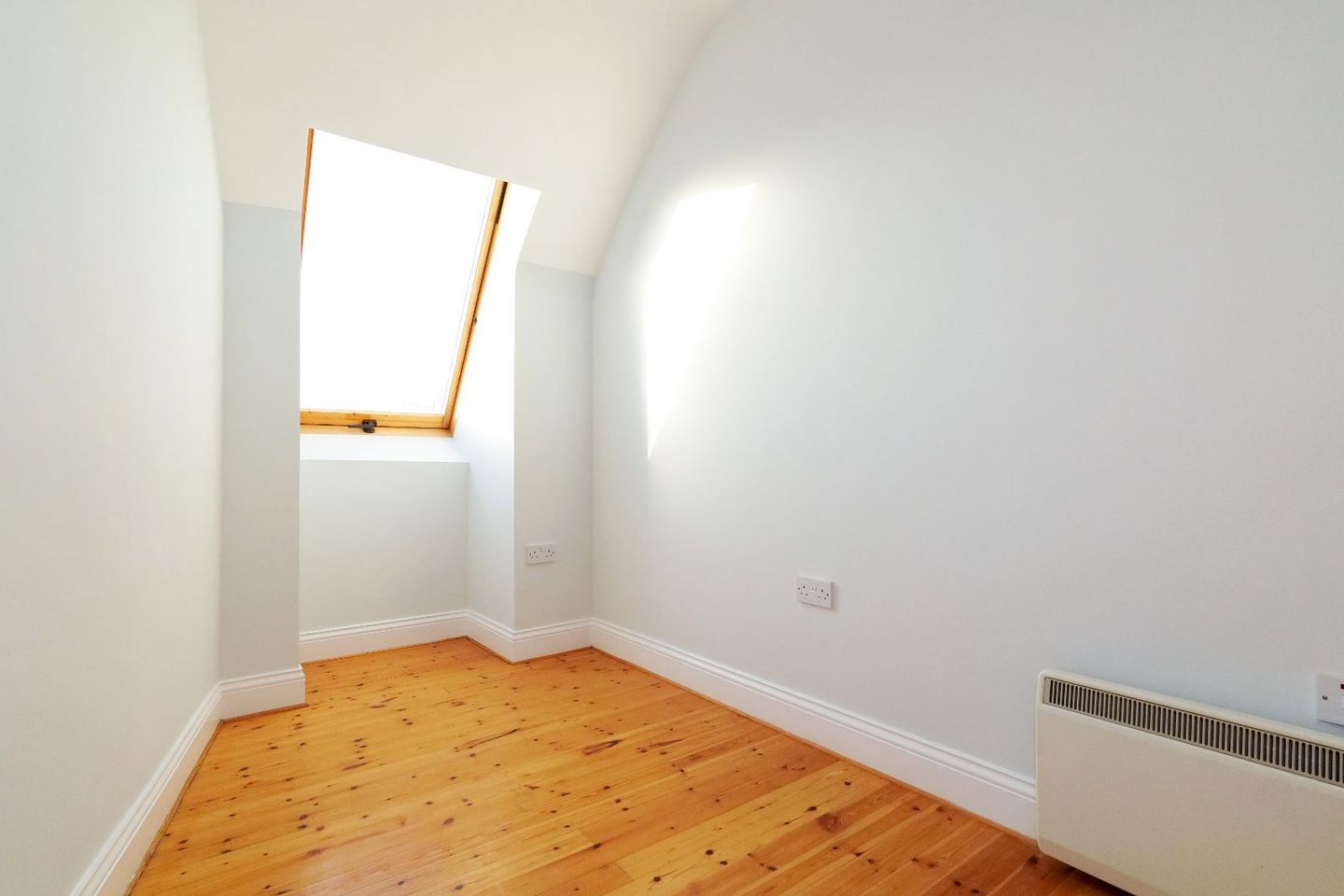 64 Ce Na Mara, Bothar Na Long, The Docks, Galway City Centre, H91AX88 16