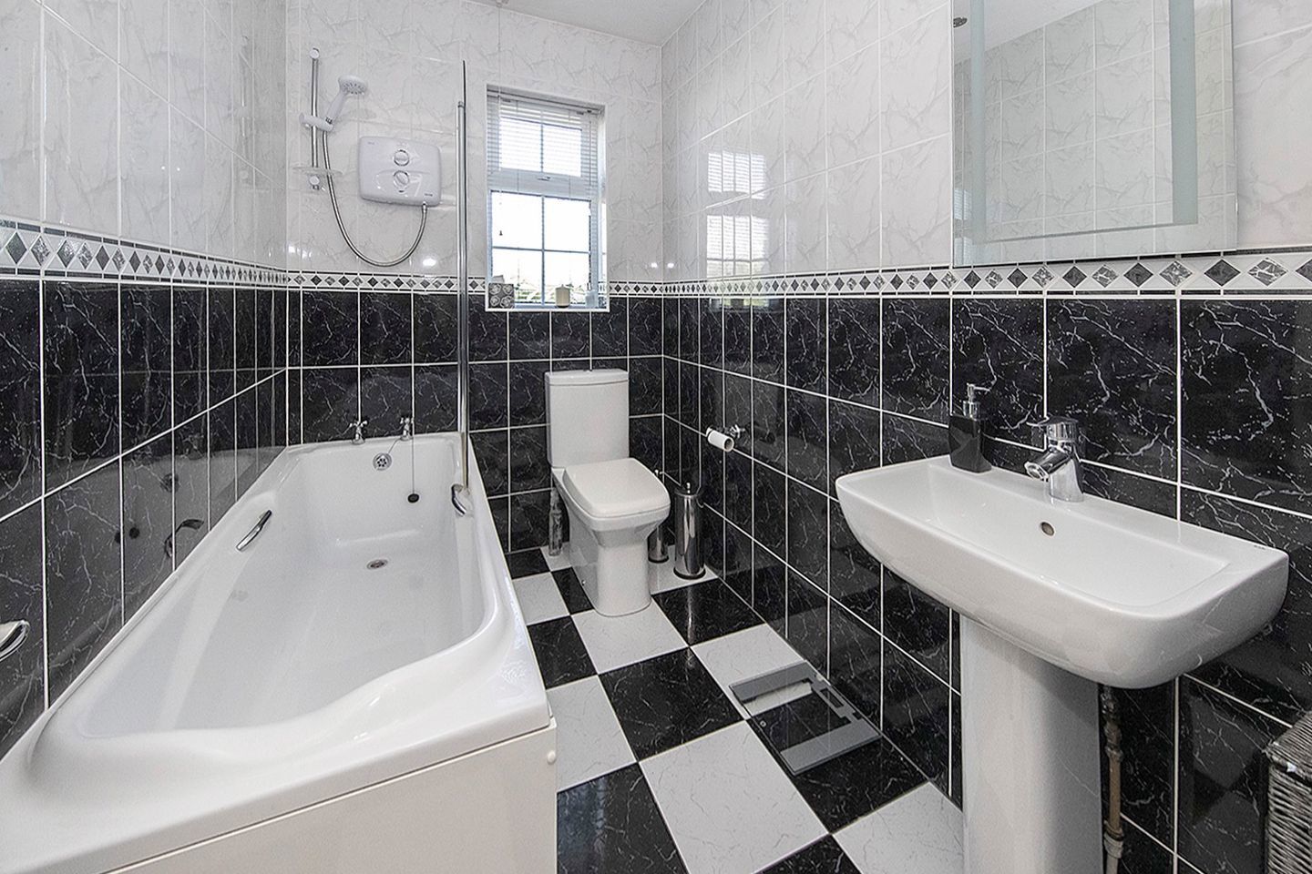 36 Silversprings, Dungarvan, Dungarvan, Co. Waterford, X35Y573