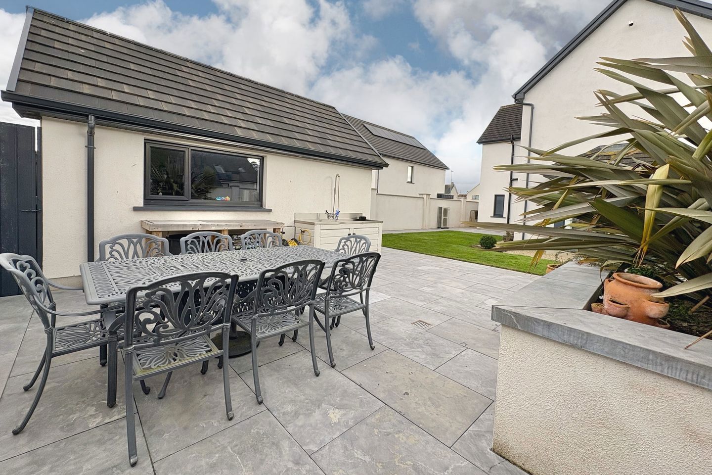 69 Blackthorn Green, Rath Ullord, Kilkenny, Co. Kilkenny, R95EHC2 103
