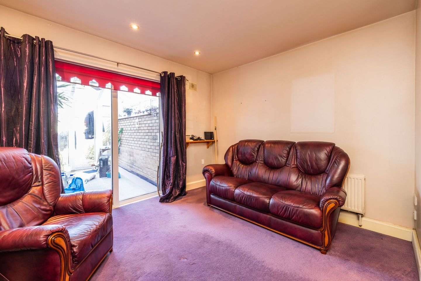Lír, 89 Hampton Green, Balbriggan, Co. Dublin, K32K268 5