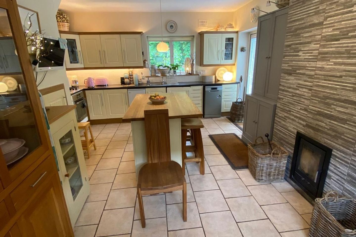 1 Corradoo Cottages, Ballinafad, Ballinafad, Co. Sligo, F52KD71 16