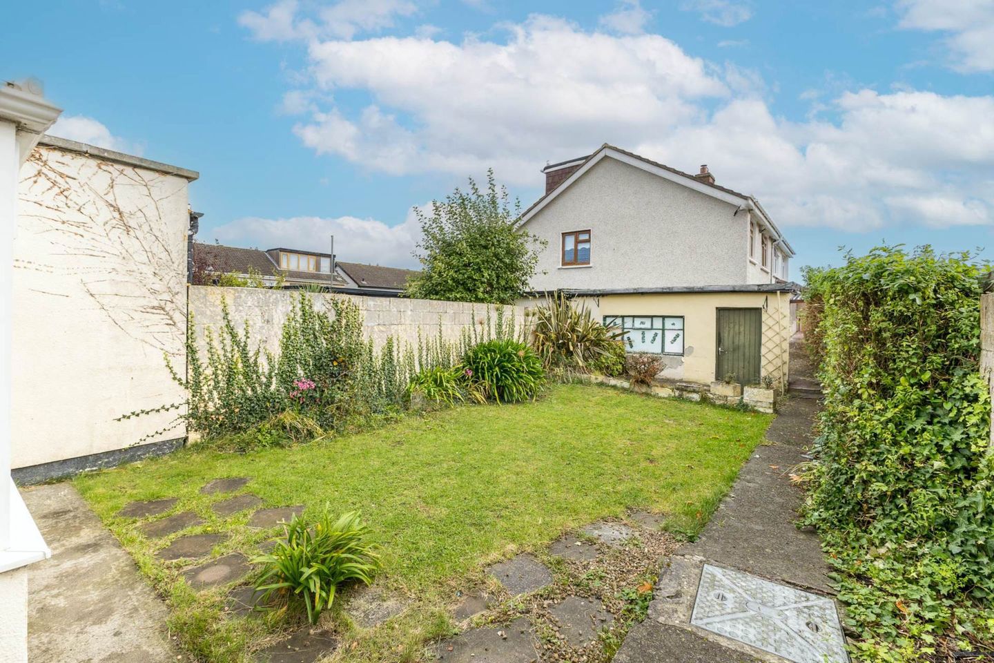 7 Carraroe Avenue, The Donahies, Donaghmede, Dublin 13 22