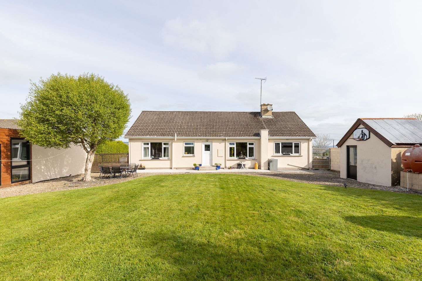 Hillview, Ballinglen, Gorey, Co. Wexford, Y25DH96 25