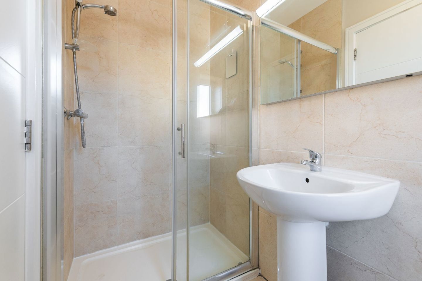 12 Parkside Drive, Dublin 13, Clongriffin, Dublin 13, D13C3K6 5
