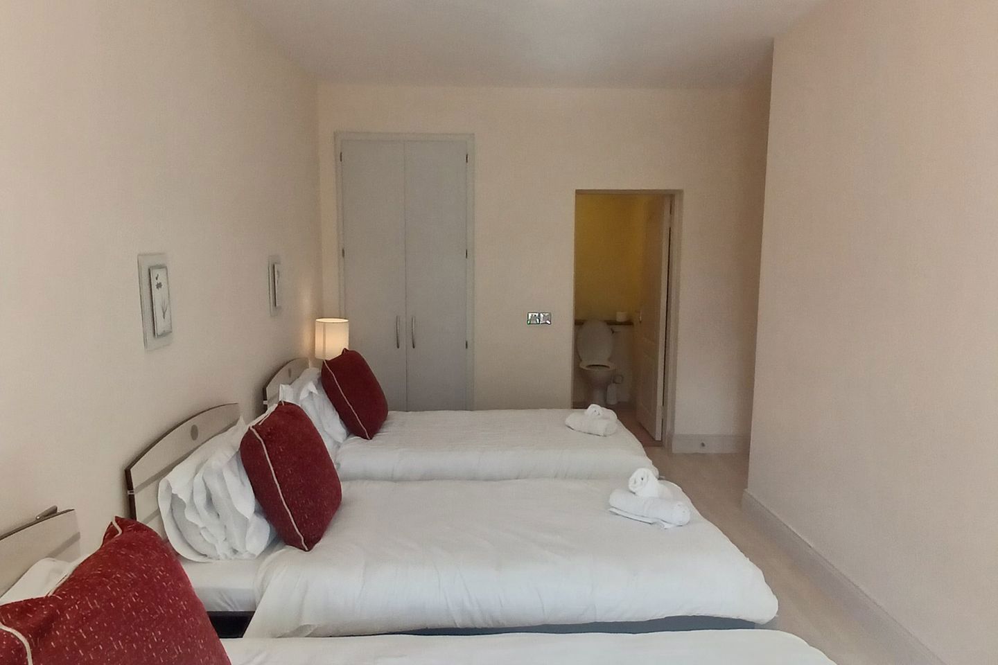 8 Grove Lodge Holiday Homes, Killorglin, Co. Kerry, V93R244 26