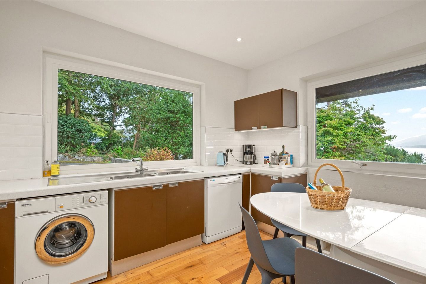 Caragh Lake House, Caragh Lake, Glounagillagh, Killorglin, Co. Kerry, V93R2C8 4