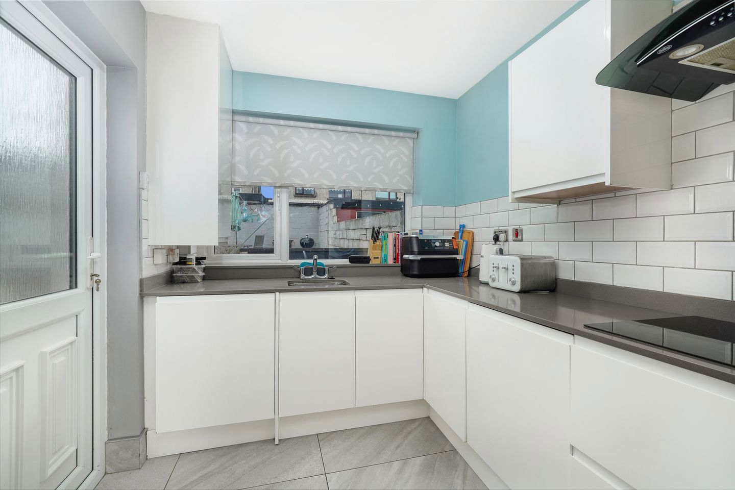 28 Woodford Grove, D22AH79, Clondalkin, Dublin 22 11