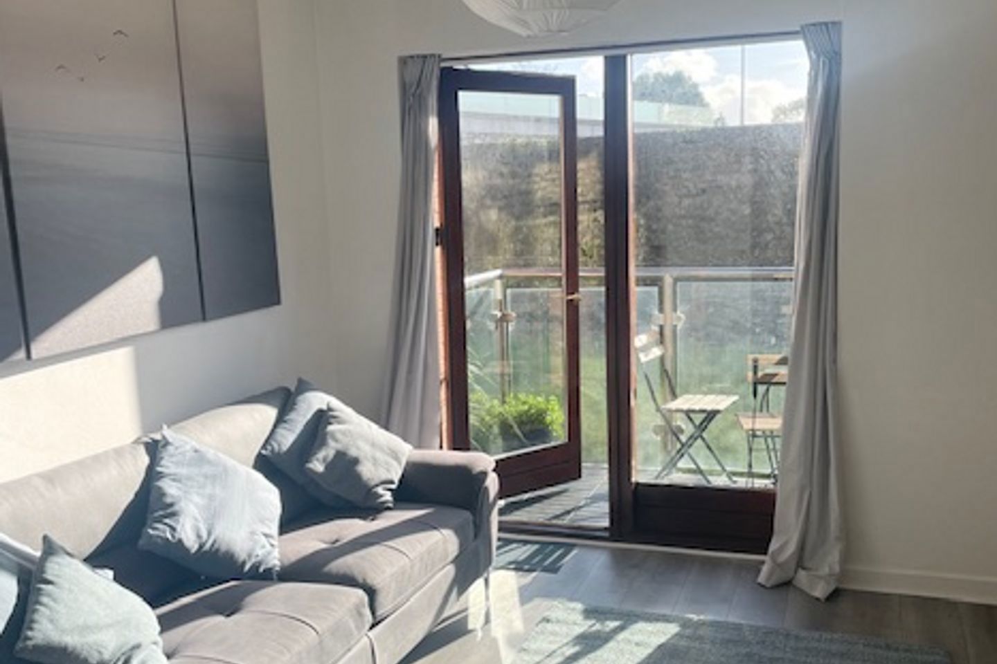 apt 20, carlton court, st lawrence rd dublin 3 3