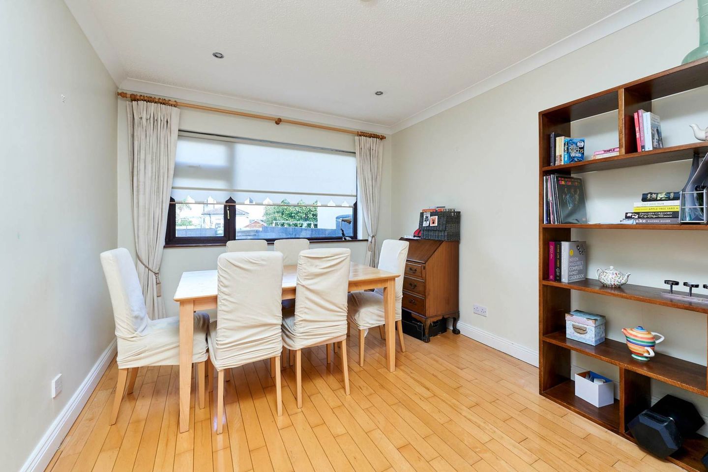31 Castleknock Crescent, Castleknock, Dublin 15 11