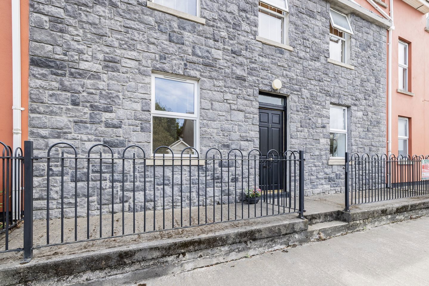 Apartment 3, Brownsbarn Gardens, Old Naas Road, Kingswood Cross, Kingswood, Dublin 22, D22K582 2