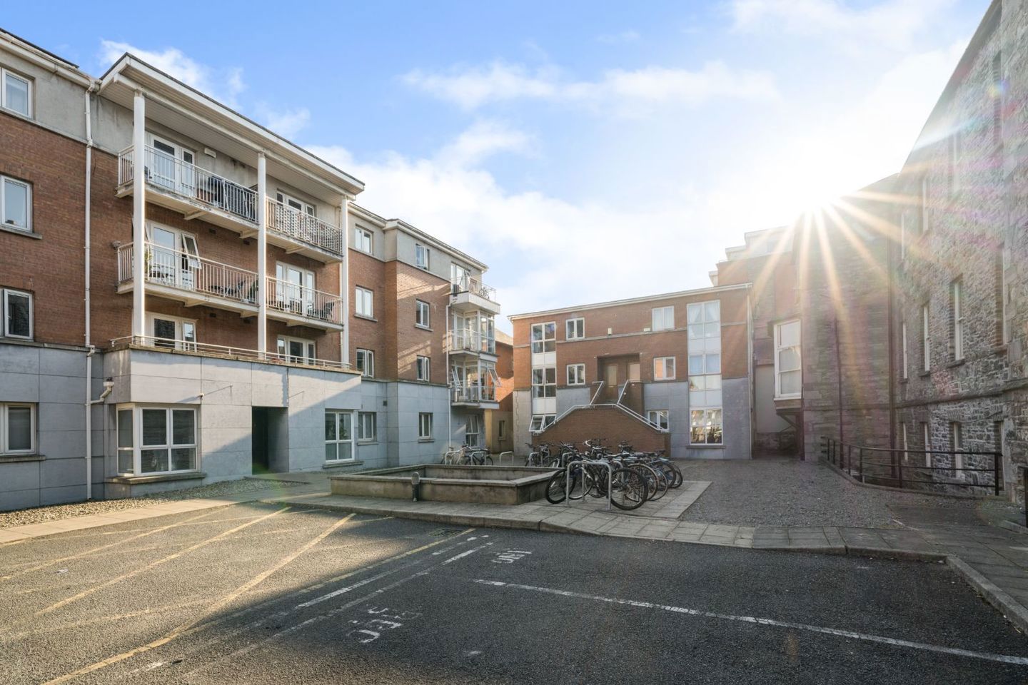 Apartment 15, Richmond Square, North Brunswick Street, Smithfield, Dublin 7, D07KX98 2