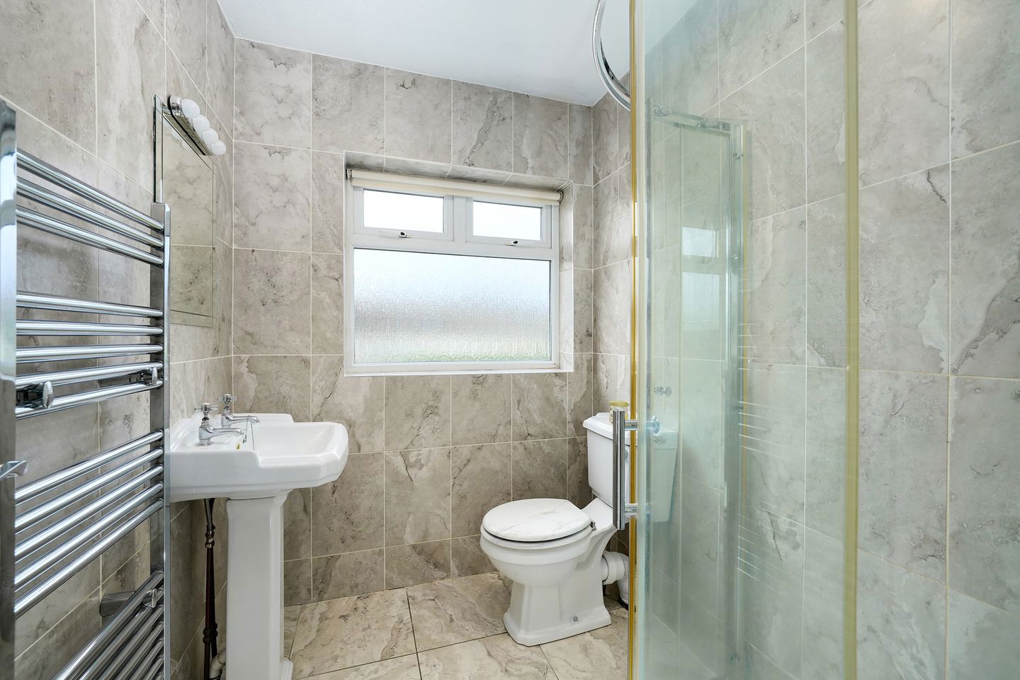 7 Woodford Grove, D22 WF84, Clondalkin, Dublin 22 18