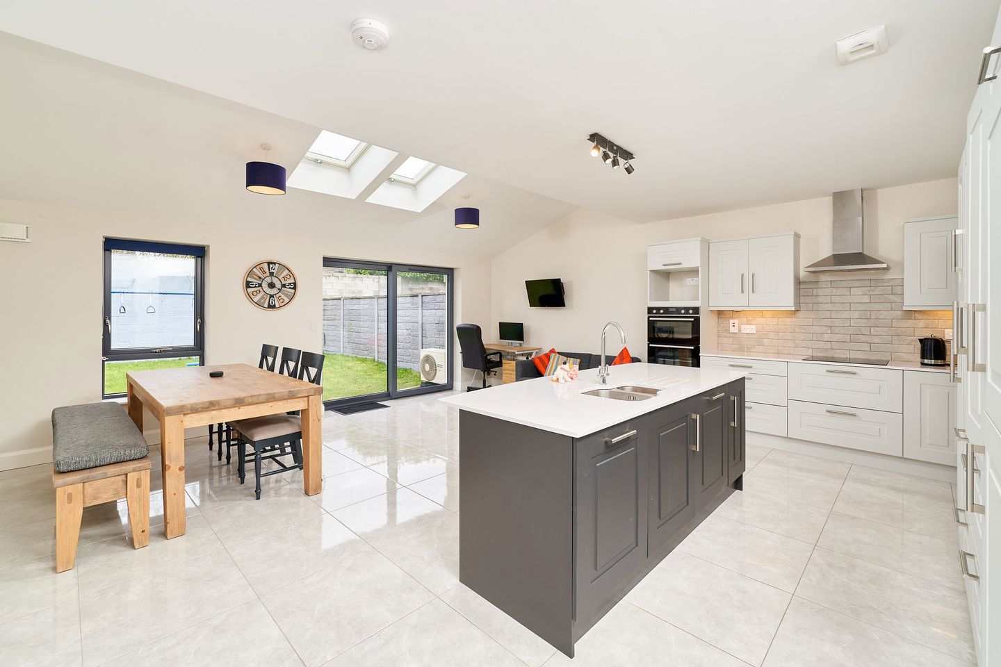 12 The Park, Royal Oaks, Enfield, Co. Meath, A83XD32 11
