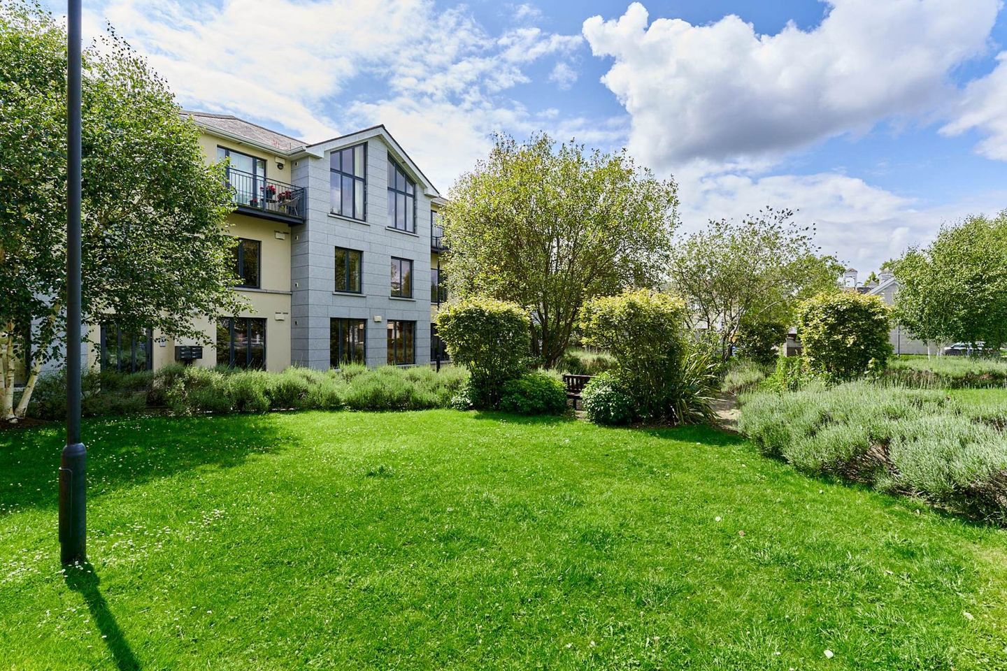 1 Fawn Lodge, Castleknock, Dublin 15 16