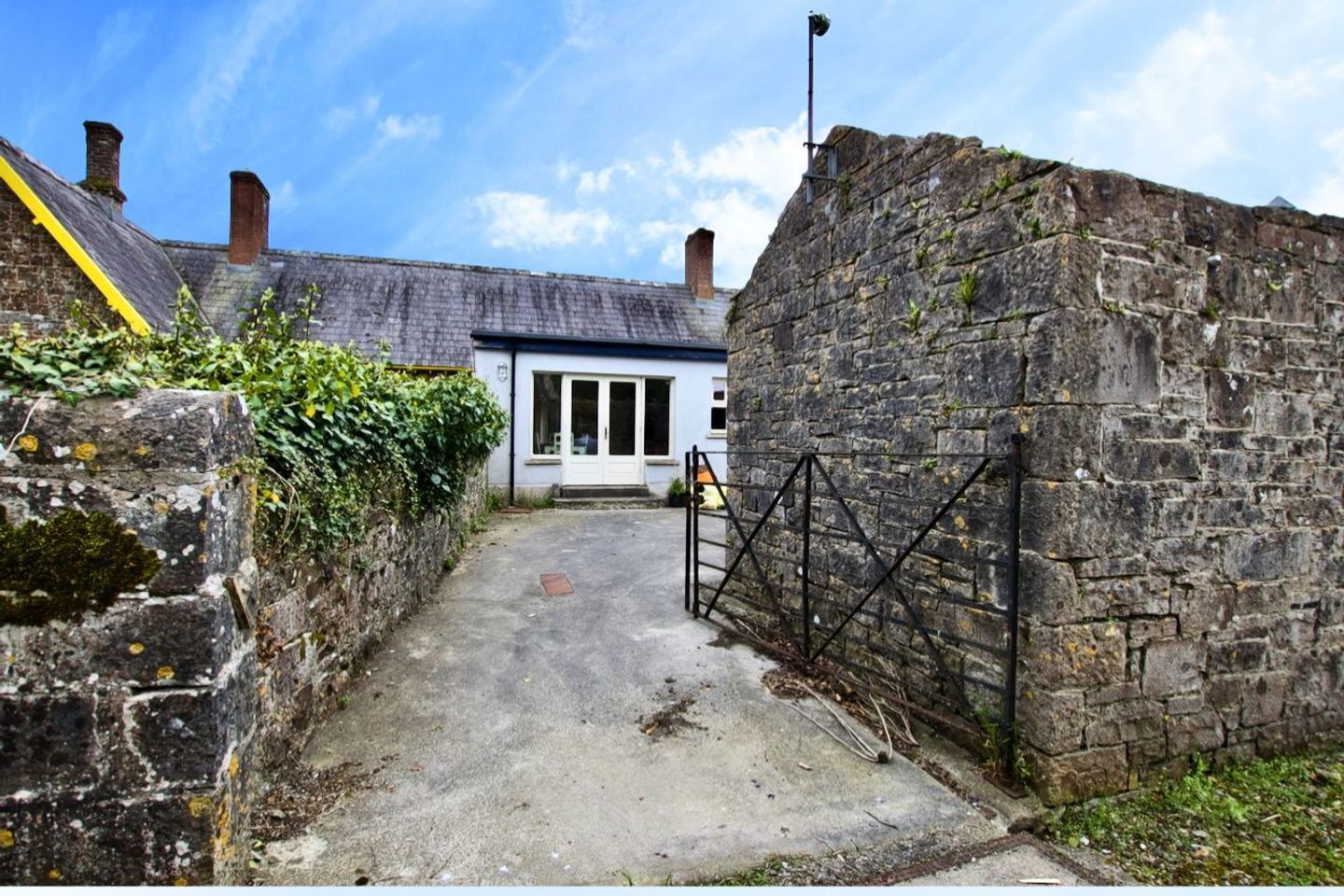 Ardagh Village, Ardagh, Co. Longford, N39HW96