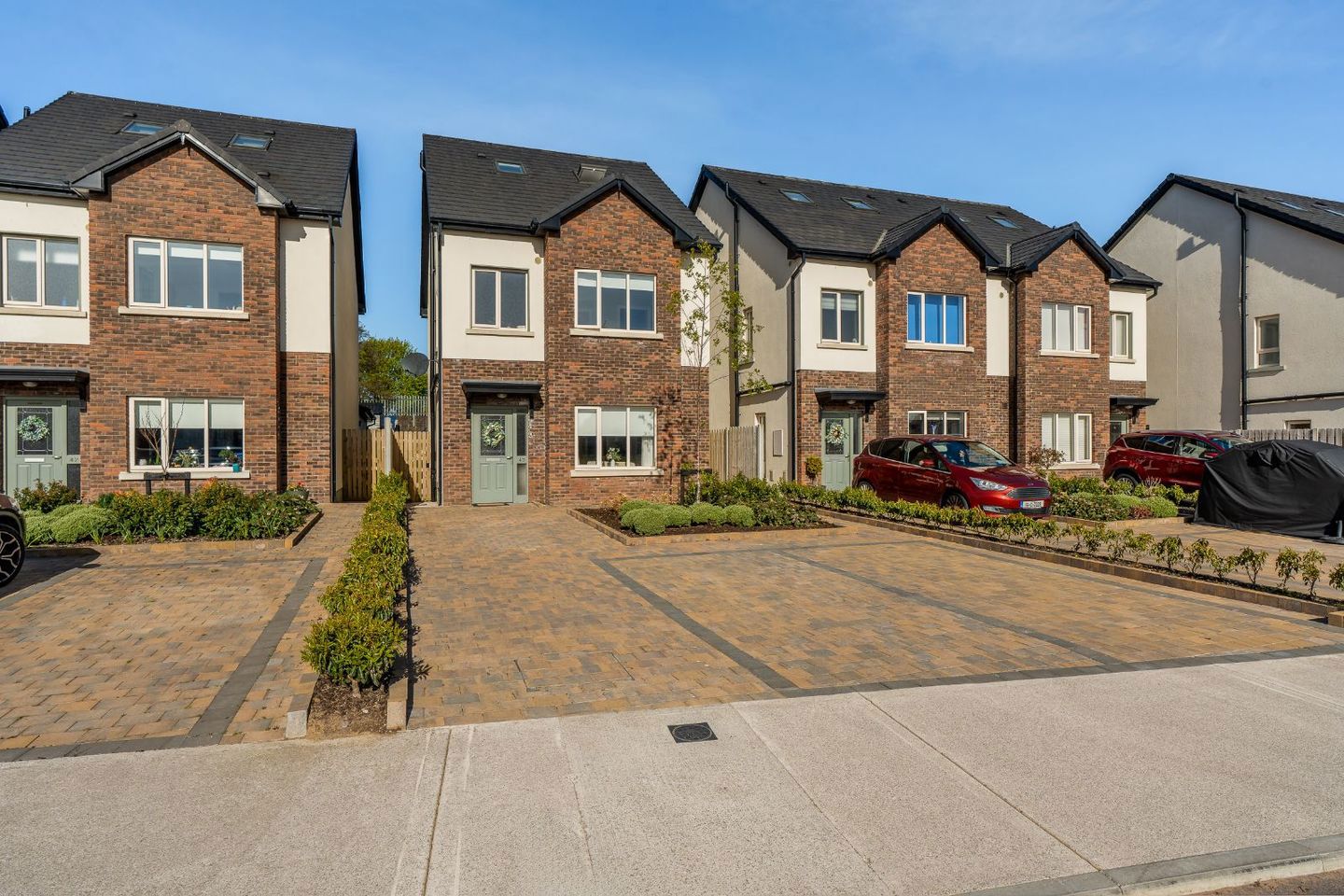 43 Garrán Ferney, Ferney Road, Carrigaline, Co. Cork, P43RY98 25