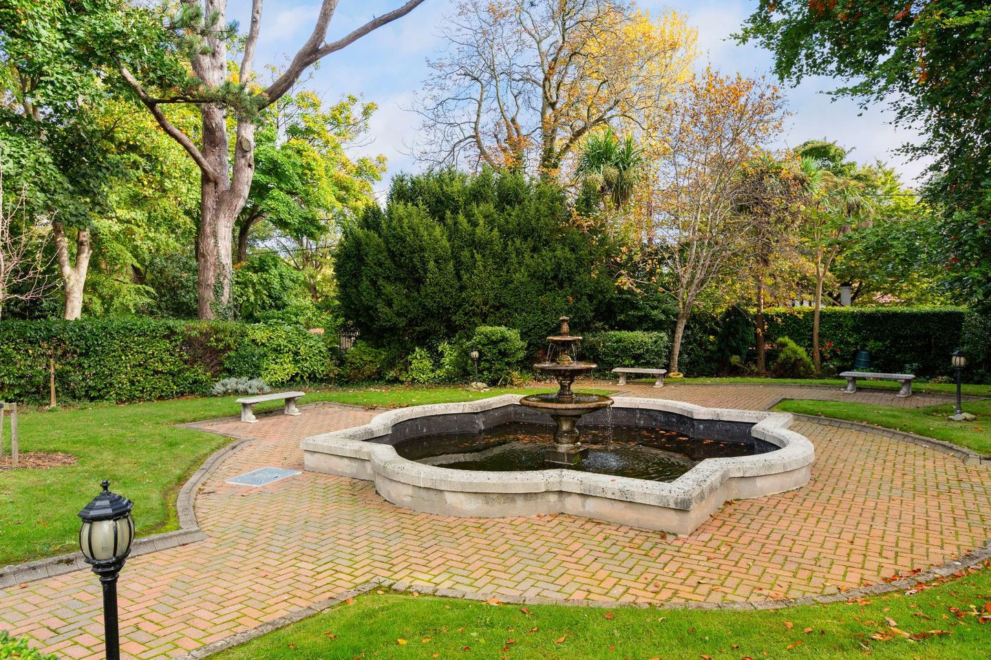 Apartment 3 , Westminster Hall, Foxrock, Dublin 18, D18HY40 22