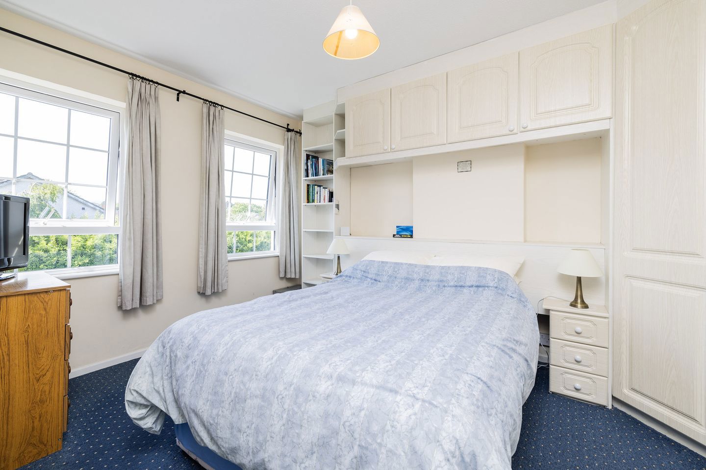 33 Herbert Park, Bray, Co. Wicklow, A98N2Y4 25