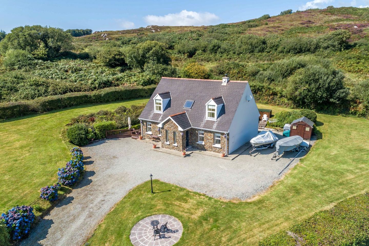 Kilbronogue, Schull, Co. Cork, P81XT65 5
