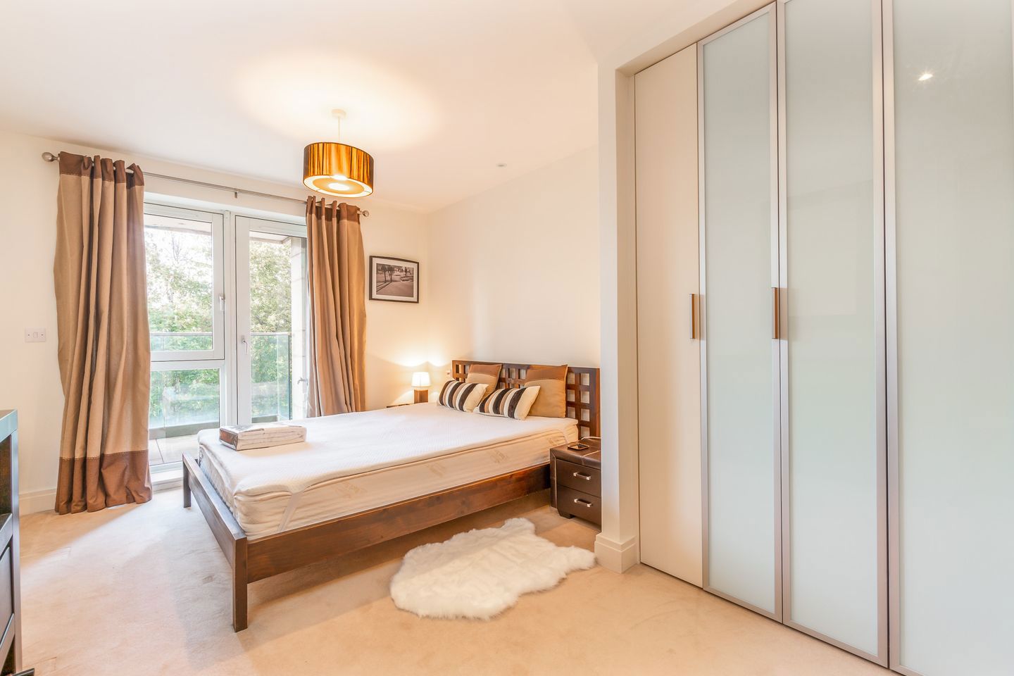 13 Shrewsbury Square, Sandymount Avenue, Ballsbridge, Dublin 4, D04KC43 11