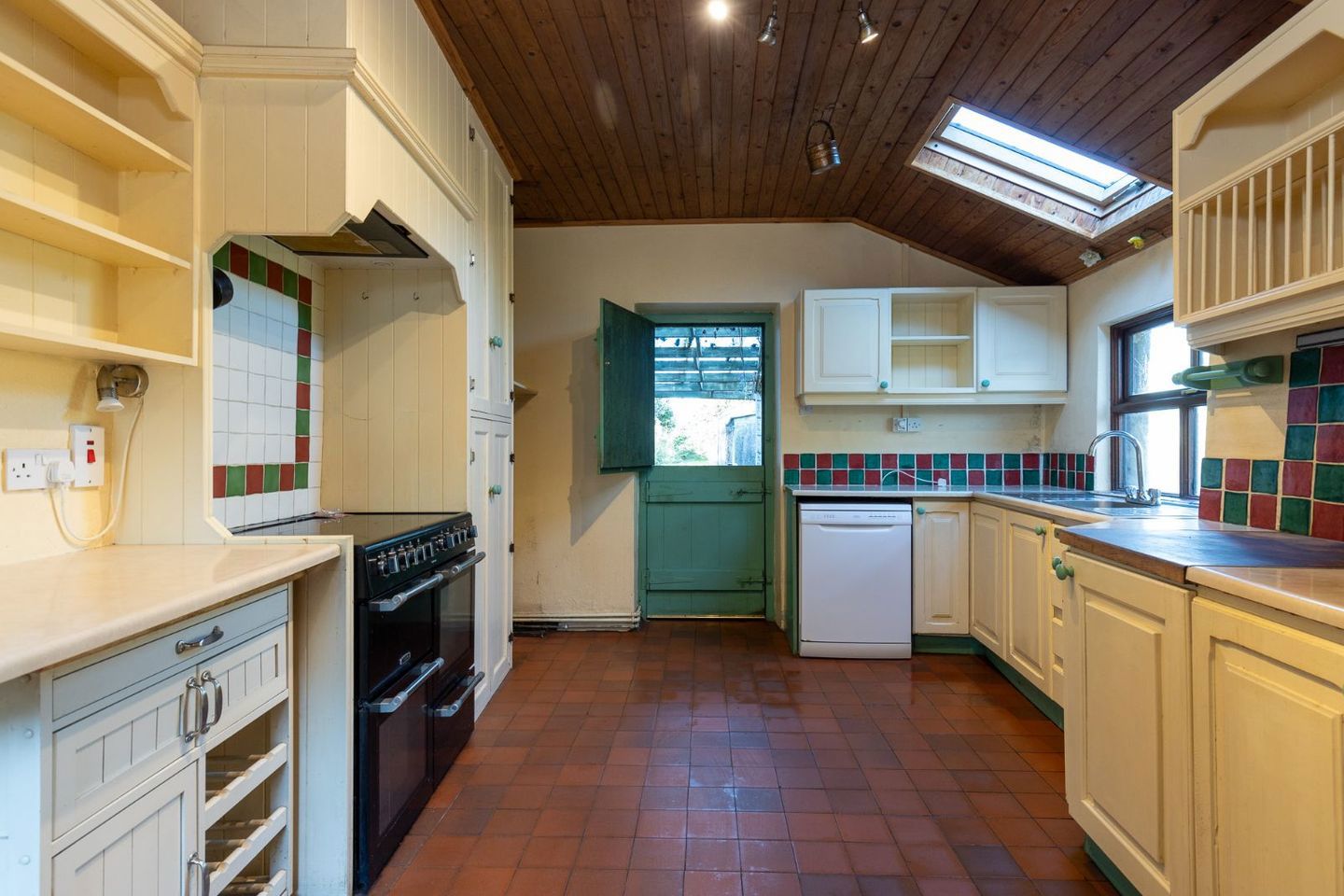 Shallows Park, New Ross, New Ross, Co. Wexford, Y34TW02 13