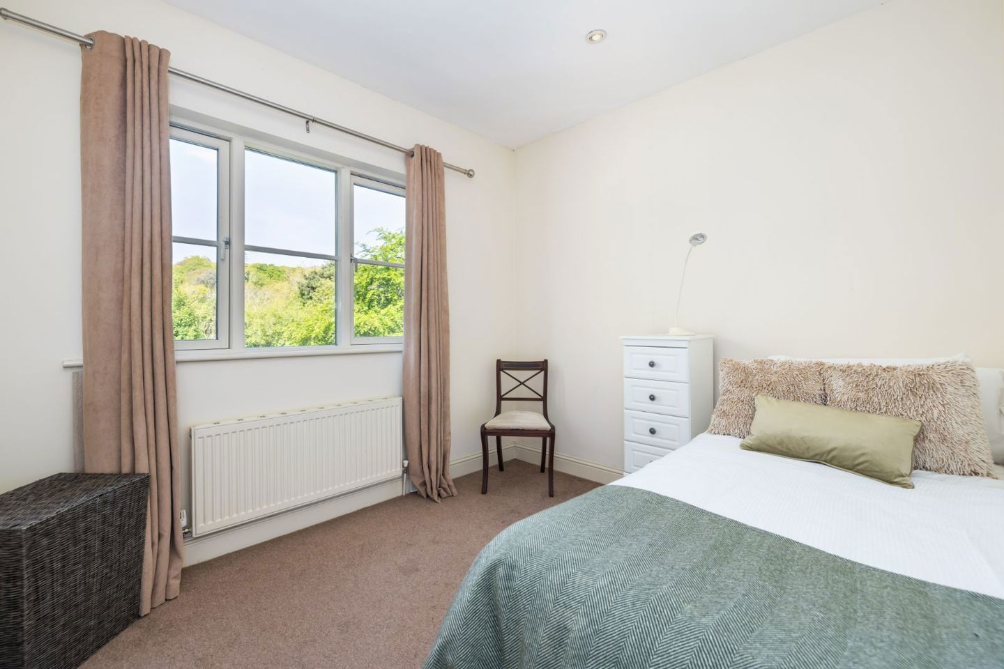 13 bel air village, cronroe, ashford