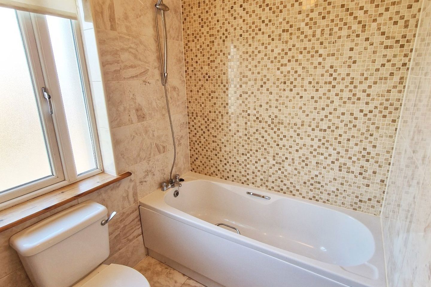 46 Cluainin, Shannon, Co. Clare, V14HN76 24