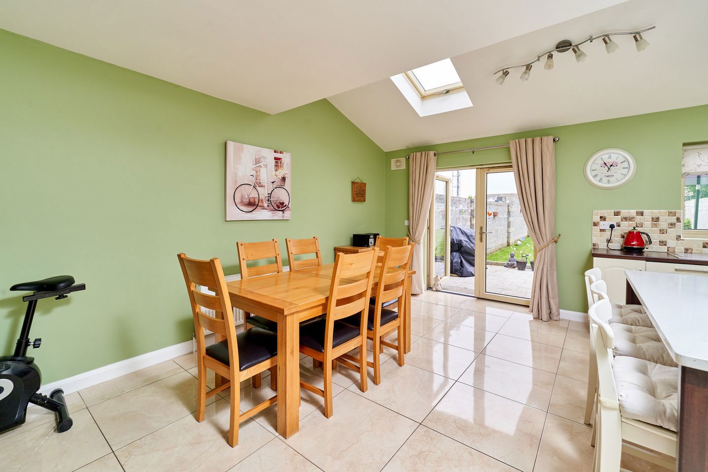 8 coachyard avenue, enfield, meath 16