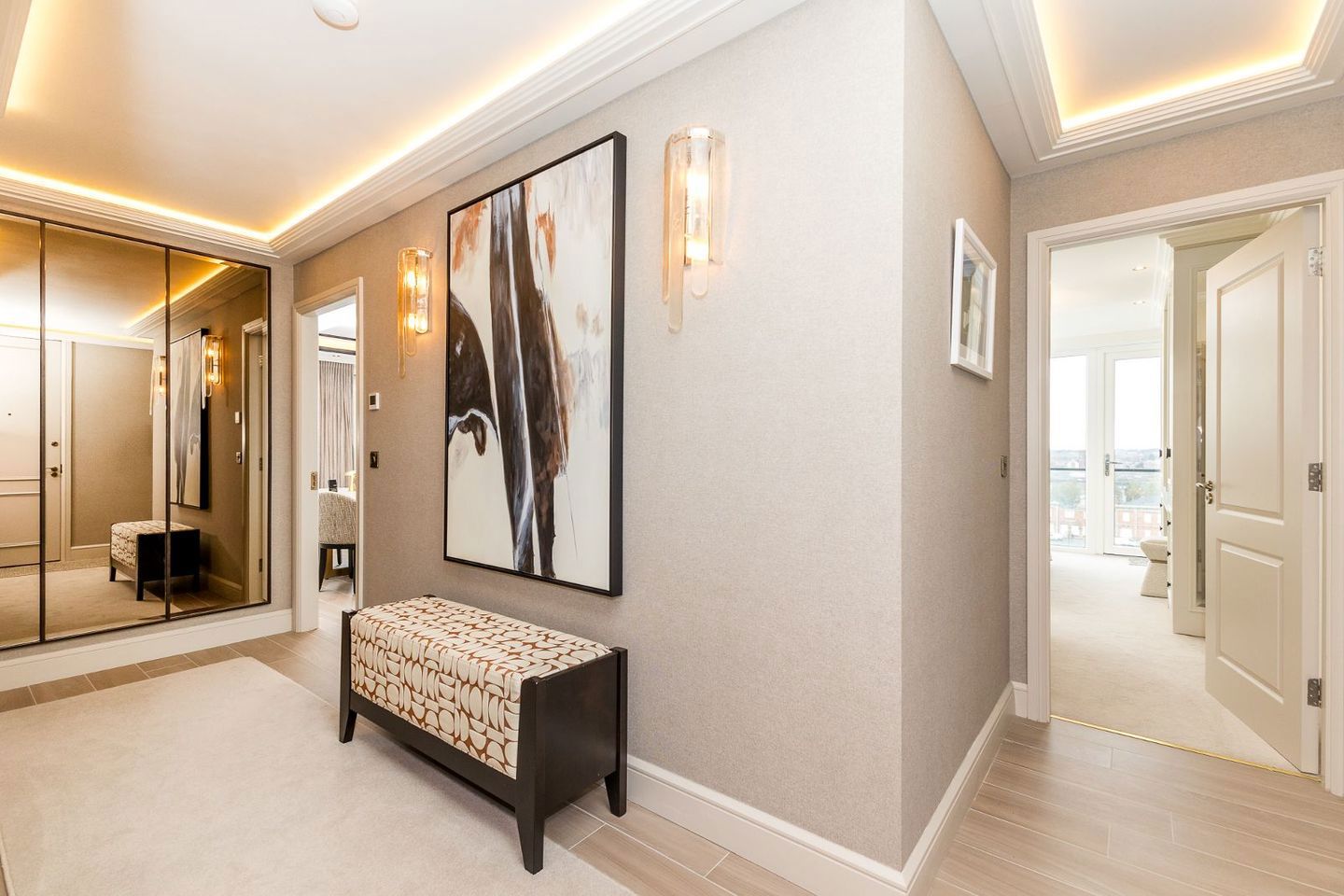 apt 44, hanover riverside, sir john rogersons quay 29