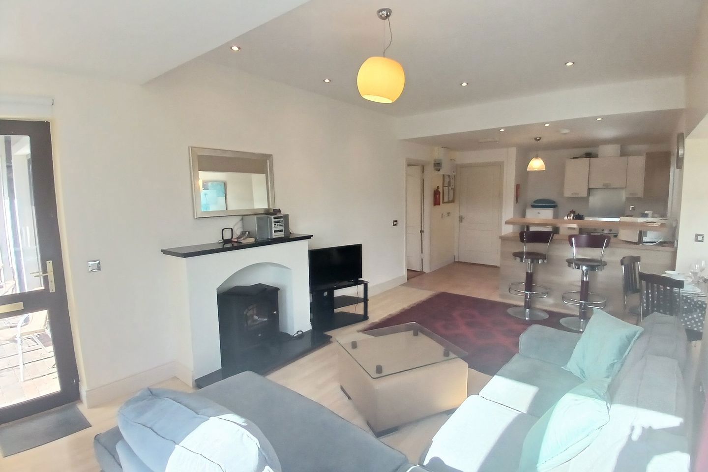 8 Grove Lodge Holiday Homes, Killorglin, Co. Kerry, V93R244 25