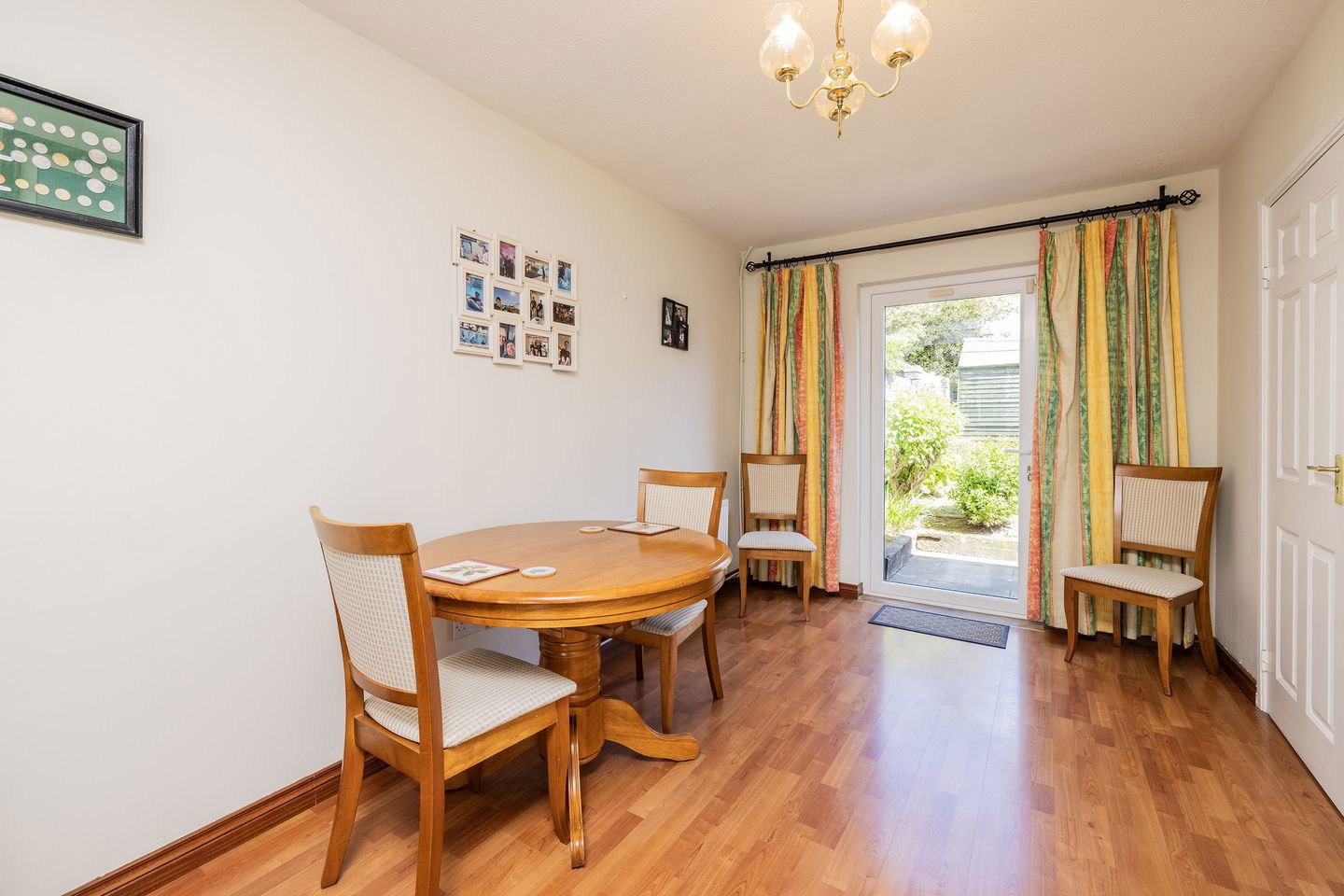 33 Herbert Park, Bray, Co. Wicklow, A98N2Y4 10