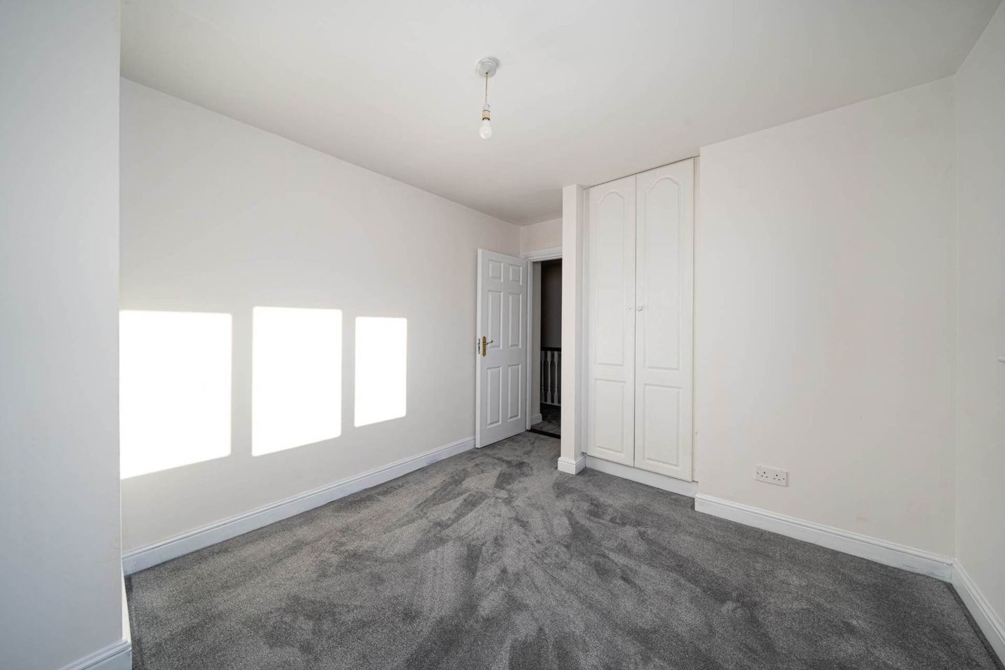19 Caislean Riada, Coosan, Athlone, Co. Westmeath, N37YY94