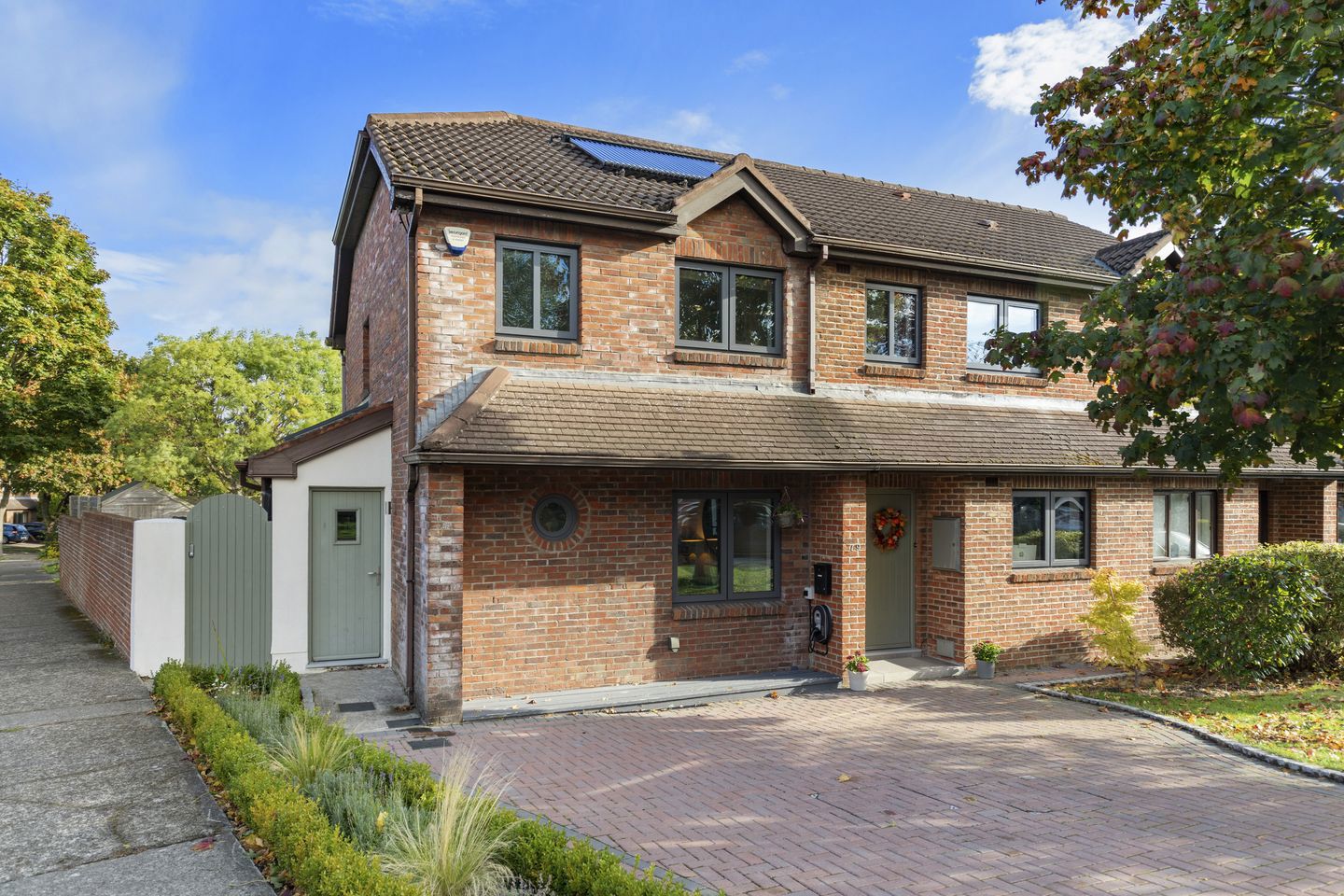 79 Merrion Park Blackrock, Blackrock, Co. Dublin, A94ED70 18