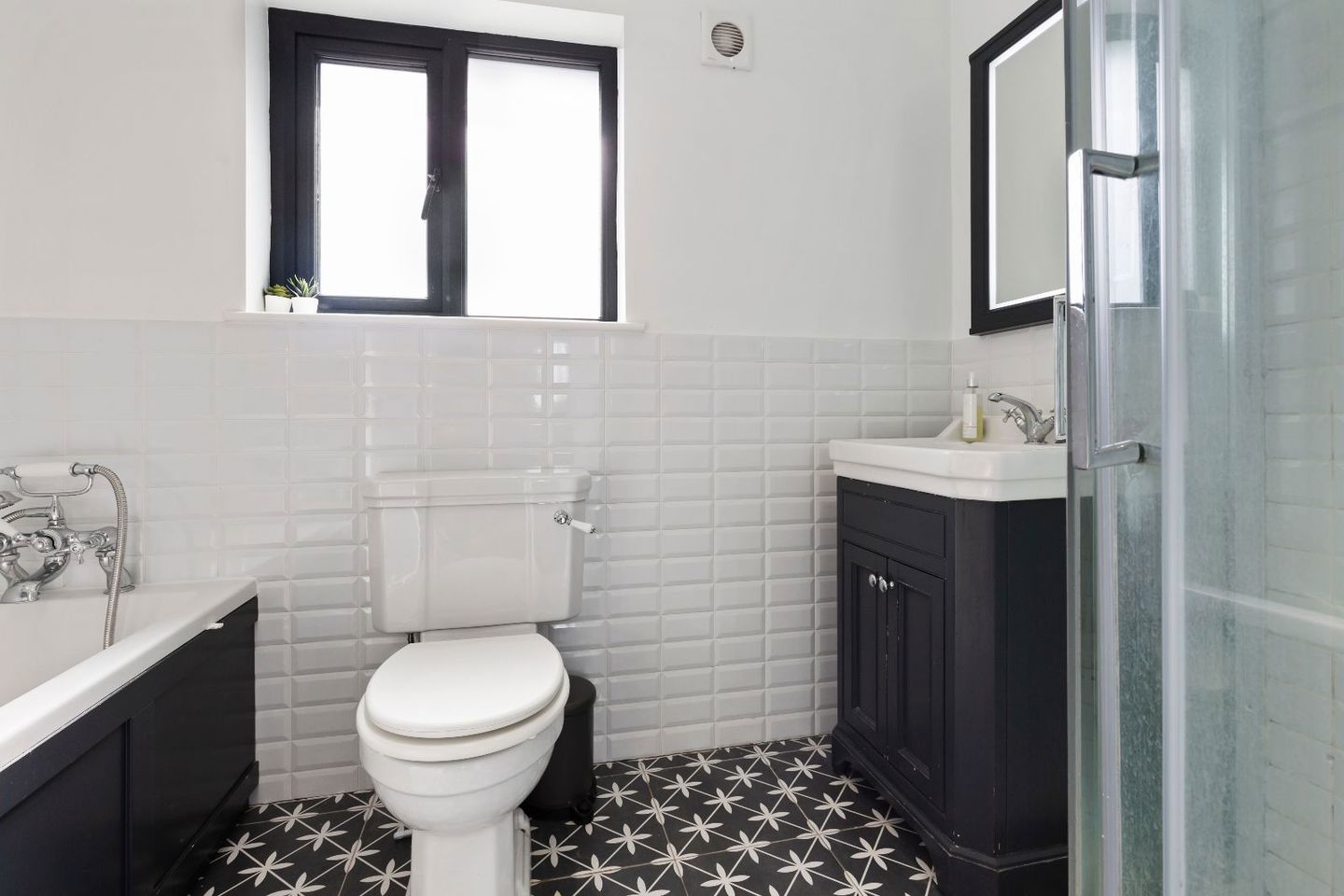 236 Tonlegee Road, Dublin 5, Raheny, Dublin 5, D05P6W7 3