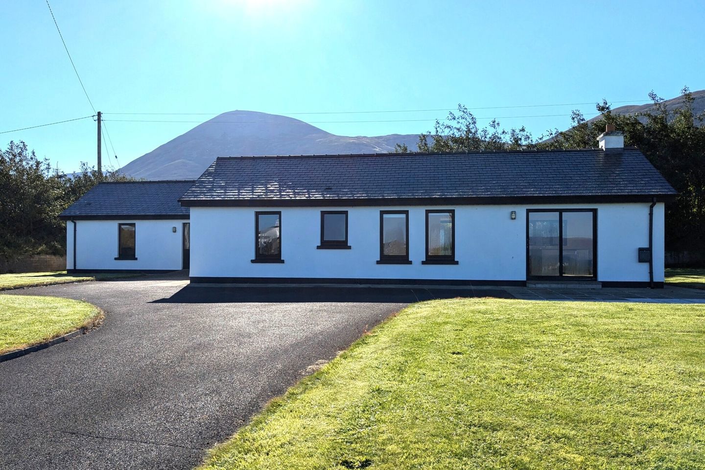 1 Old Hall Road, Lecanvey, Westport, Co Mayo, F28VE77 2