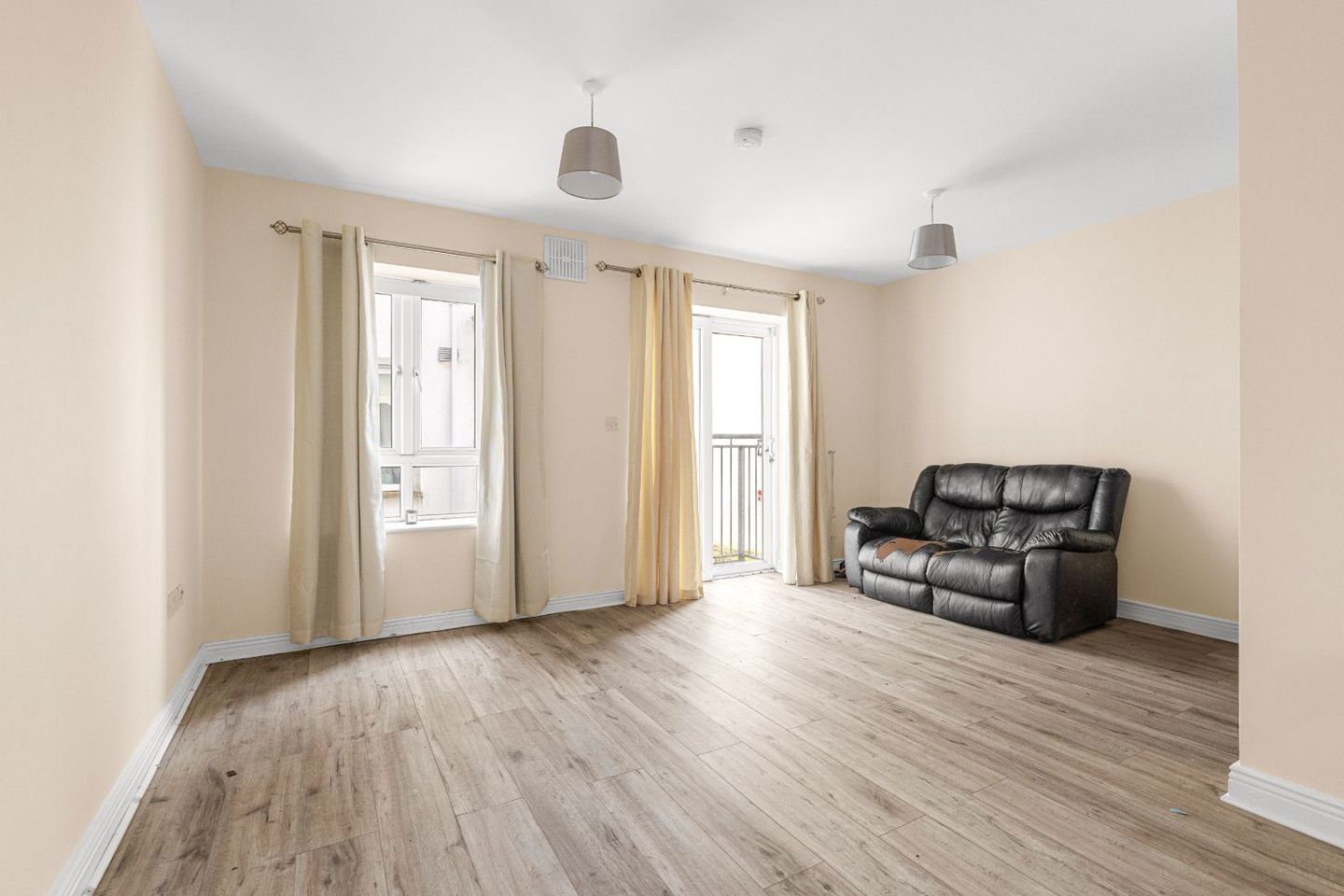 Apartment 4, Barrow Mews, Link Road, Portarlington, Co. Laois, R32AK15 12