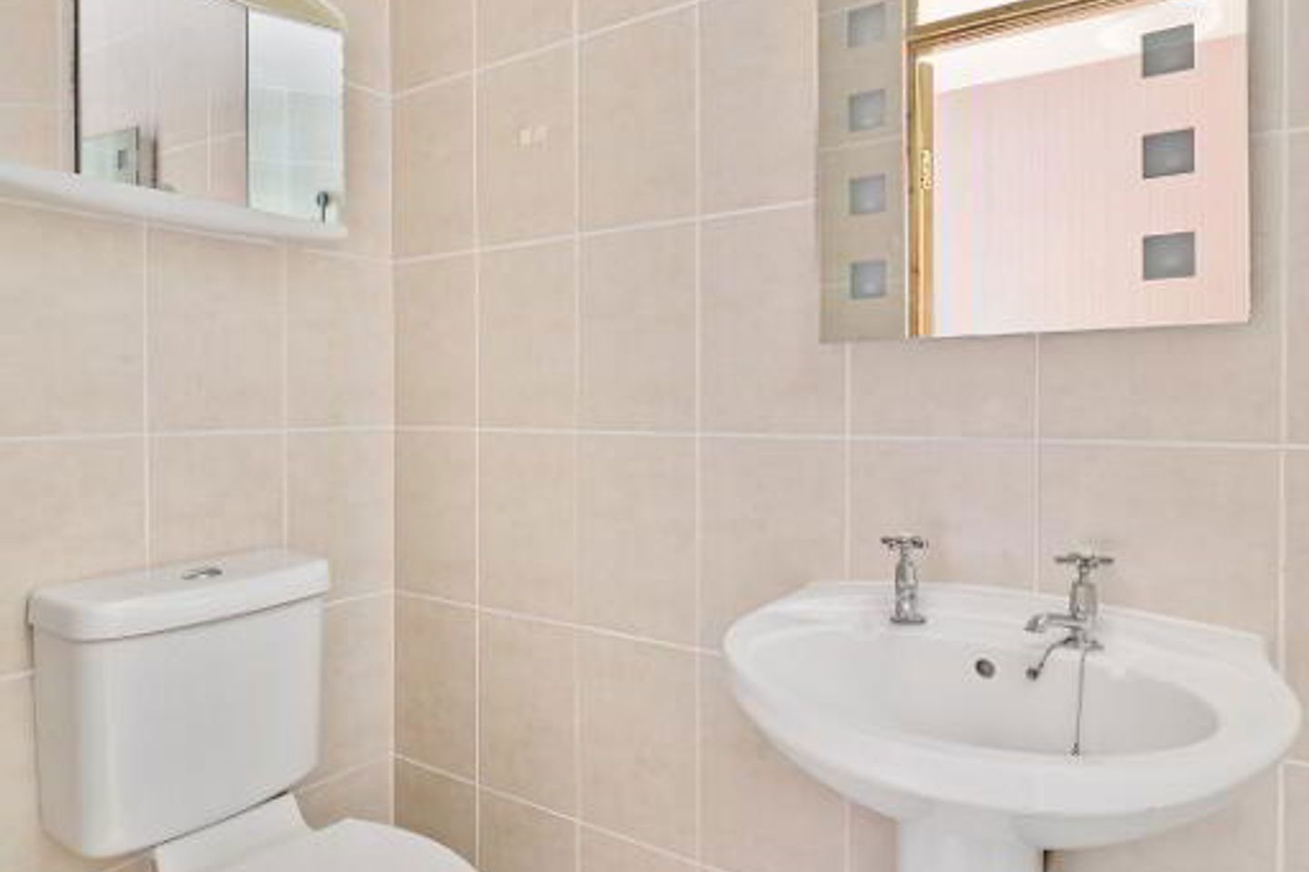 124 Sarsfield Park, Lucan, Co. Dublin, K78E2C4 12